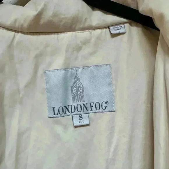 London Fog Cream puffy trench coat - Picture 8 of 8